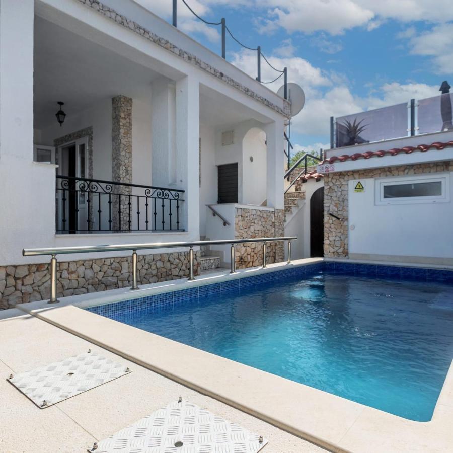 Holiday House Iva Slatine Extérieur photo