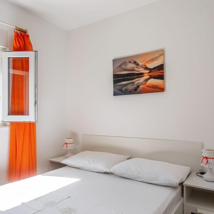 Holiday House Iva Slatine Extérieur photo